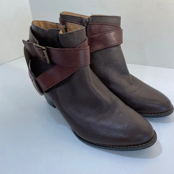 Vionic Trinity Ankle Boots Brown Leather Buckle Strap Block Heel Women Size 6.5 - Picture 4 of 9